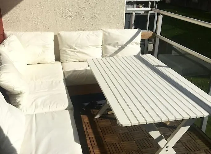 Perfekt Til Palmesus! Parkering Inkludert. *